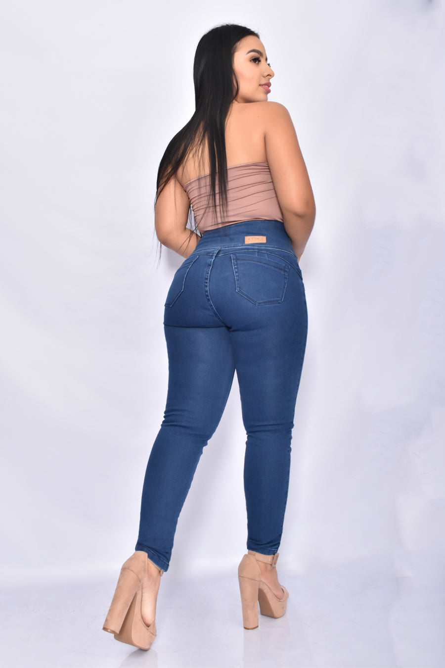 JEAN FAJA REF F016