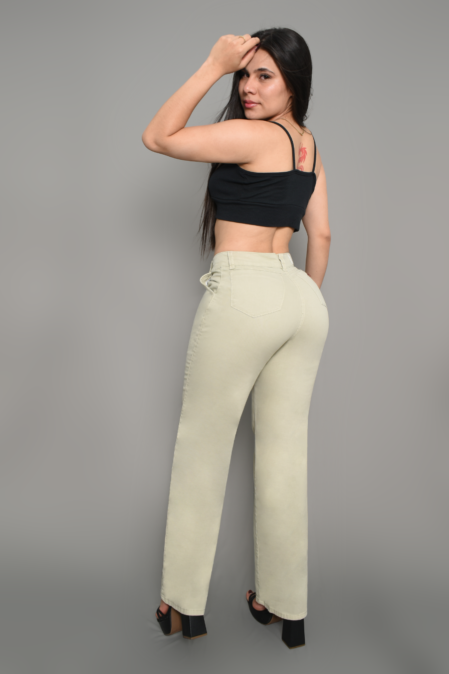 JEAN CARGO DAMA COLOR BEIGE REF 3568-B