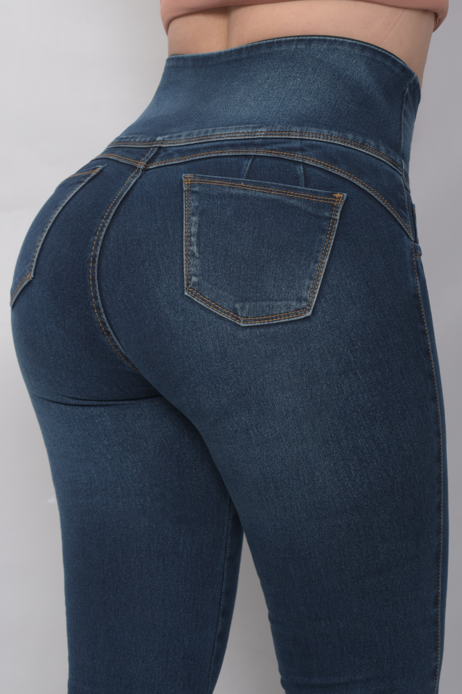 JEAN FAJA REF F087